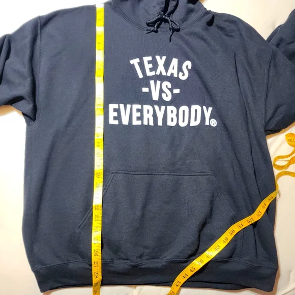 Texas VS Everybody Black Hoodie - Picture 6 of 7